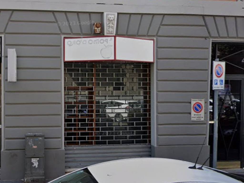 negozio in affitto a Milano in zona Centro Direzionale