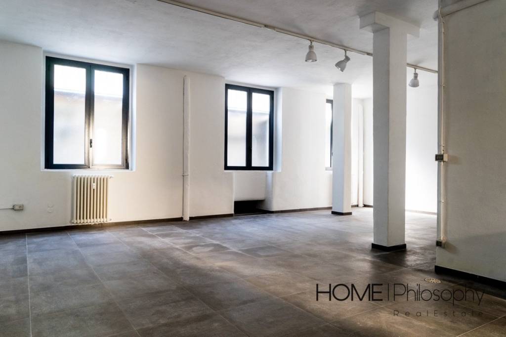 locale commerciale in affitto a Milano