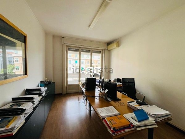ufficio in affitto a Milano in zona Loreto