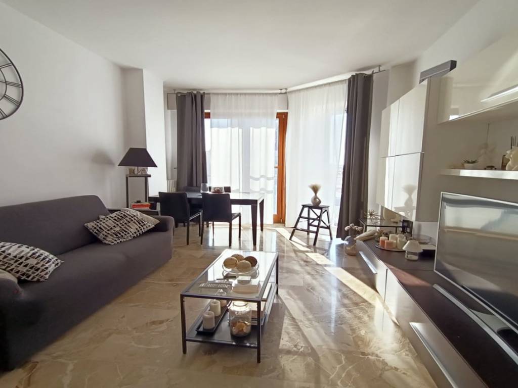 appartamento in affitto a Milano in zona Isola