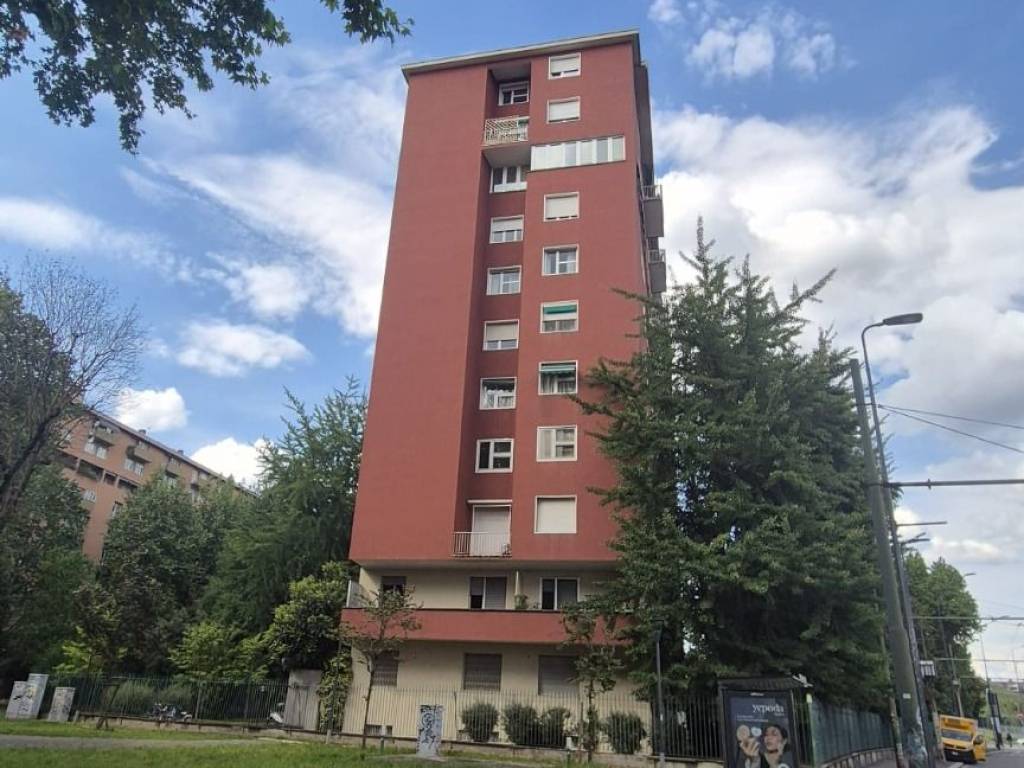 appartamento in affitto a Milano in zona QT8