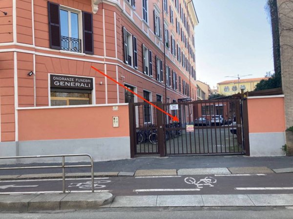 locale commerciale in affitto a Milano in zona Isola