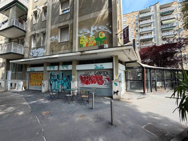 negozio in affitto a Milano in zona Sempione