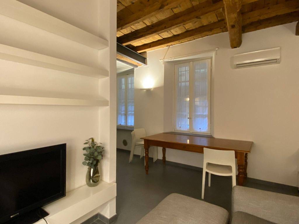 appartamento in affitto a Milano in zona Porta Ticinese