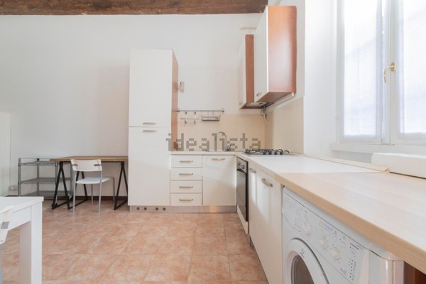 appartamento in affitto a Milano in zona Guastalla