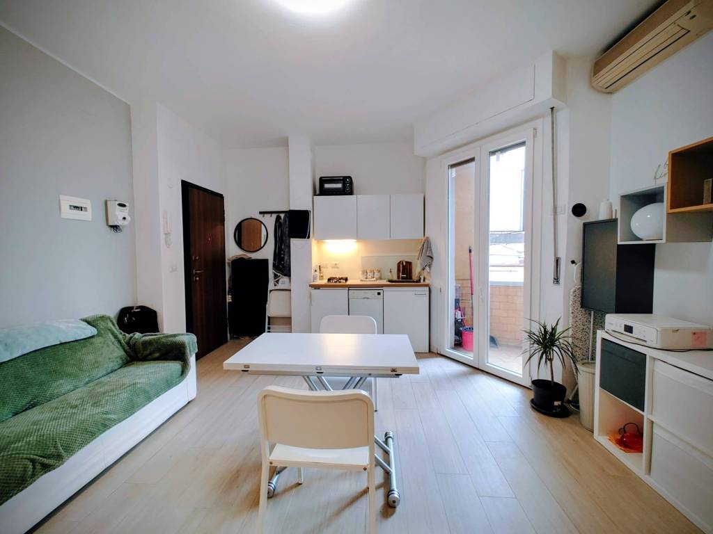 appartamento in affitto a Milano in zona Ponte Seveso