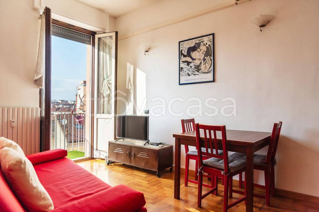 appartamento in affitto a Milano in zona Porta Romana