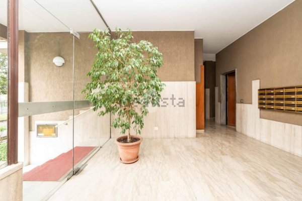 appartamento in affitto a Milano in zona Lorenteggio