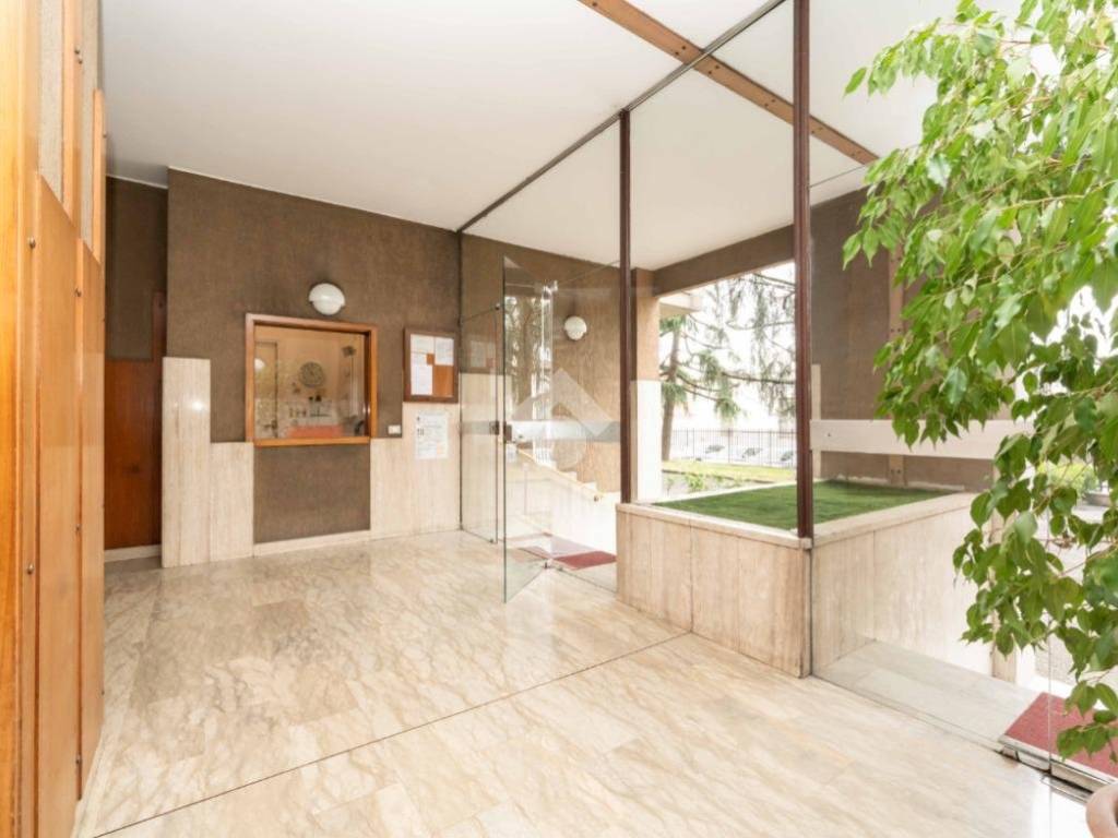 appartamento in affitto a Milano in zona Lorenteggio