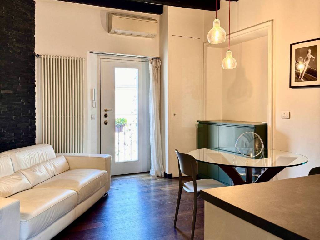 appartamento in affitto a Milano in zona Solari