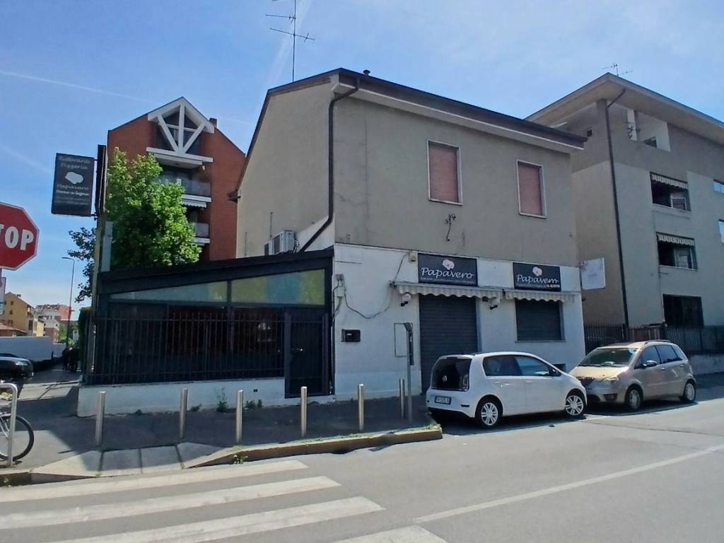 appartamento in affitto a Milano in zona Famagosta