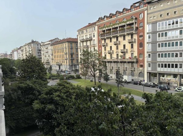 ufficio in affitto a Milano in zona Guastalla