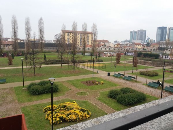 appartamento in affitto a Milano in zona Lorenteggio