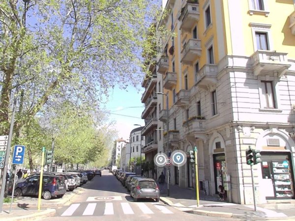 negozio in affitto a Milano in zona Piazzale Lodi