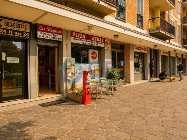 negozio in affitto a Milano in zona Forlanini