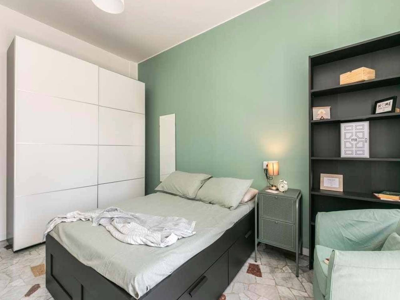 negozio in affitto a Milano