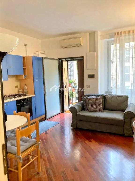 appartamento in affitto a Milano in zona Porta Genova