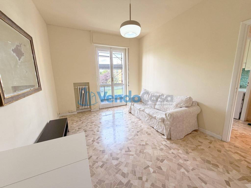 appartamento in affitto a Milano in zona Famagosta