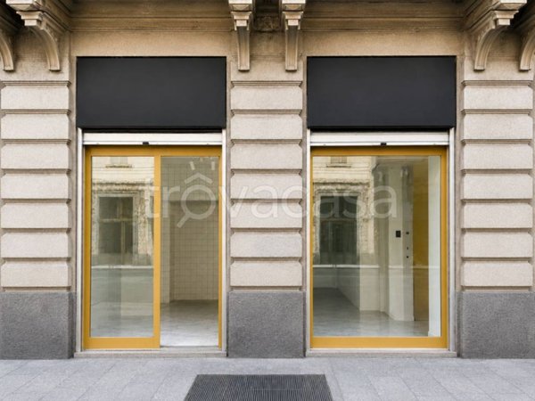 negozio in affitto a Milano