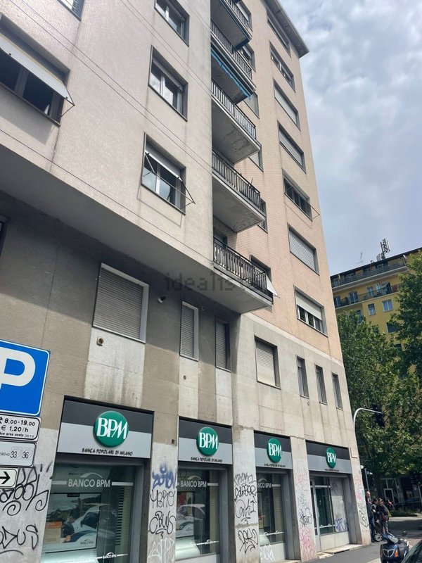 appartamento in affitto a Milano in zona Lorenteggio