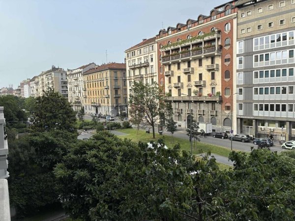ufficio in affitto a Milano in zona Porta Nuova