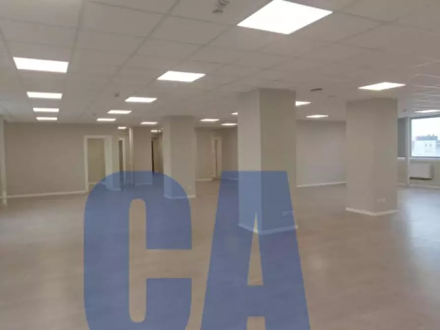 ufficio in affitto a Milano in zona Famagosta