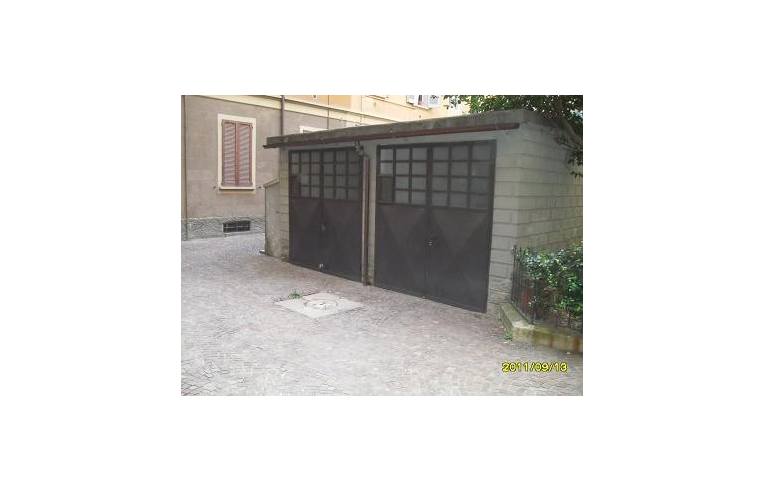 locale commerciale in affitto a Milano