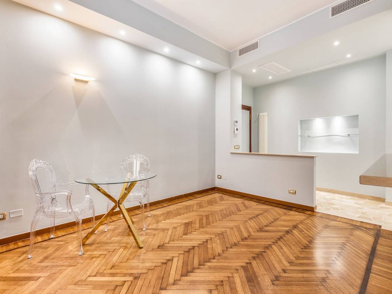 appartamento in affitto a Milano in zona Sant'Ambrogio
