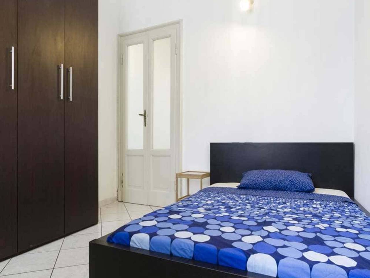 negozio in affitto a Milano in zona Bocconi
