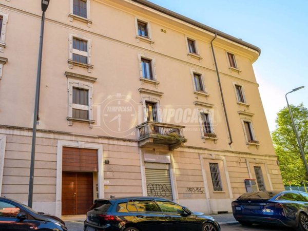 appartamento in affitto a Milano in zona Vigentino
