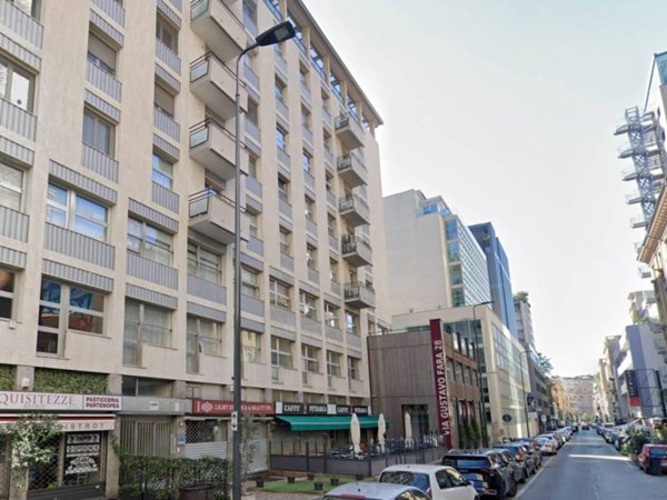 appartamento in affitto a Milano in zona Centro Direzionale