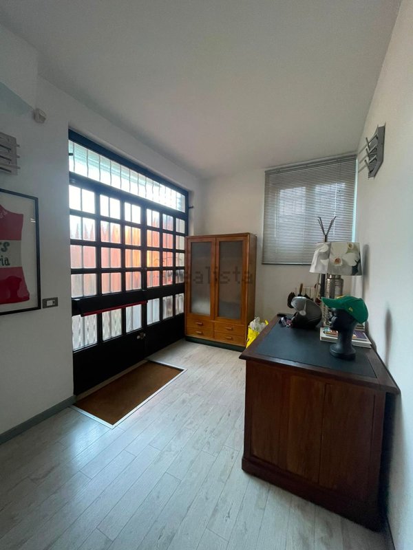 appartamento in affitto a Milano in zona Corsica