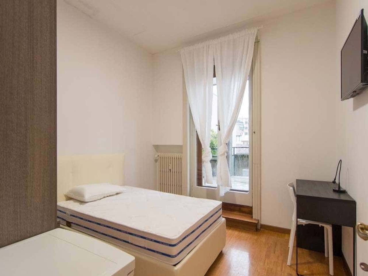 negozio in affitto a Milano