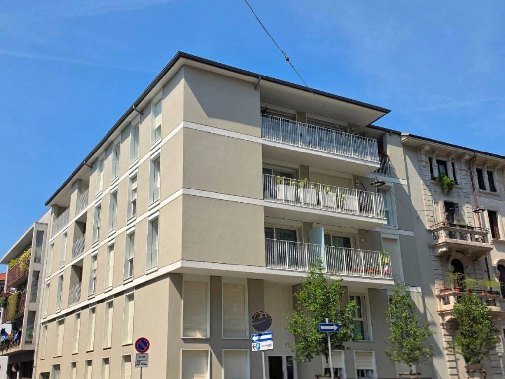 appartamento in affitto a Milano in zona Isola