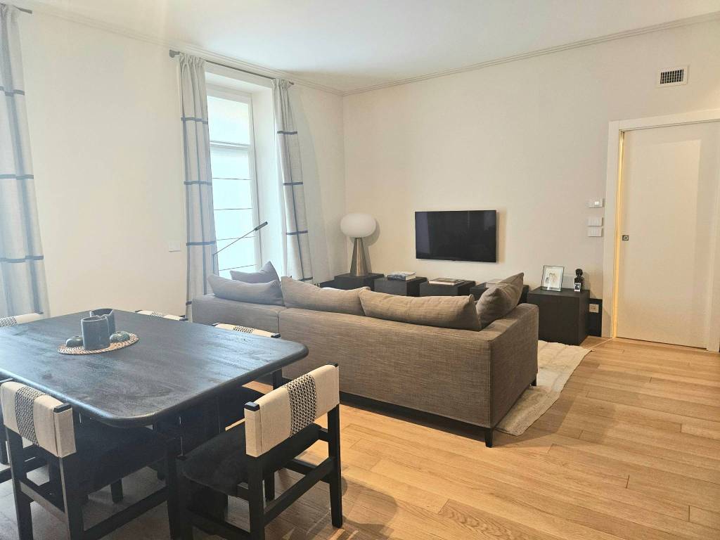 appartamento in affitto a Milano in zona Centro Direzionale