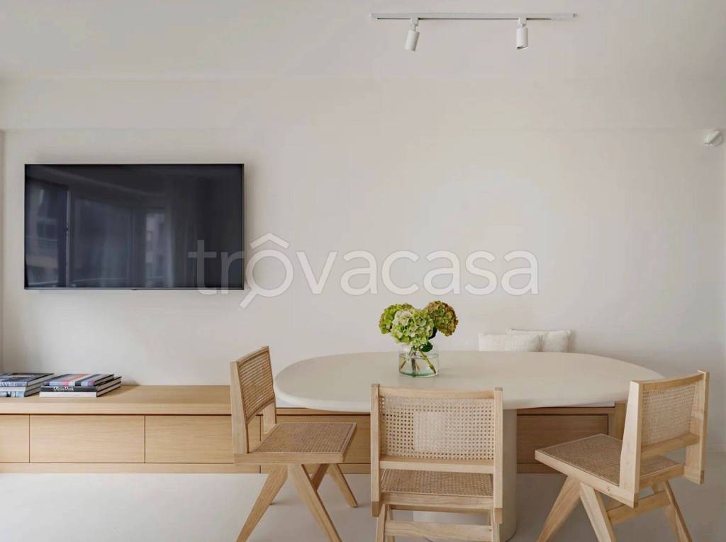 appartamento in affitto a Milano in zona Isola