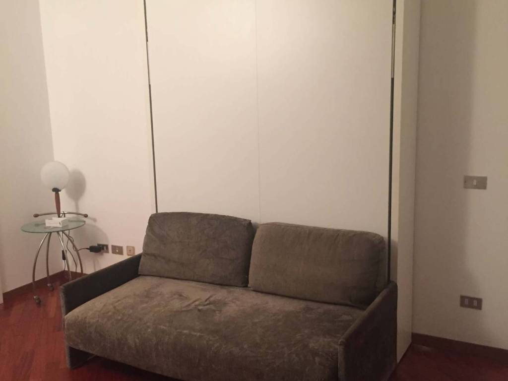 appartamento in affitto a Milano in zona Sant'Ambrogio