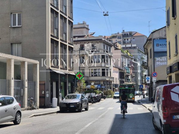 negozio in affitto a Milano in zona Sempione