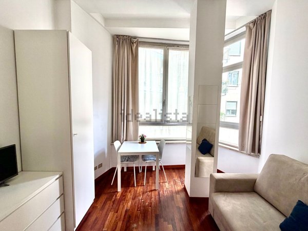 appartamento in affitto a Milano in zona Porta Nuova