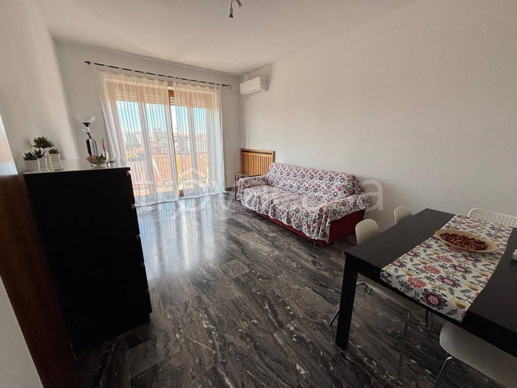 appartamento in affitto a Milano in zona Piazzale Lodi