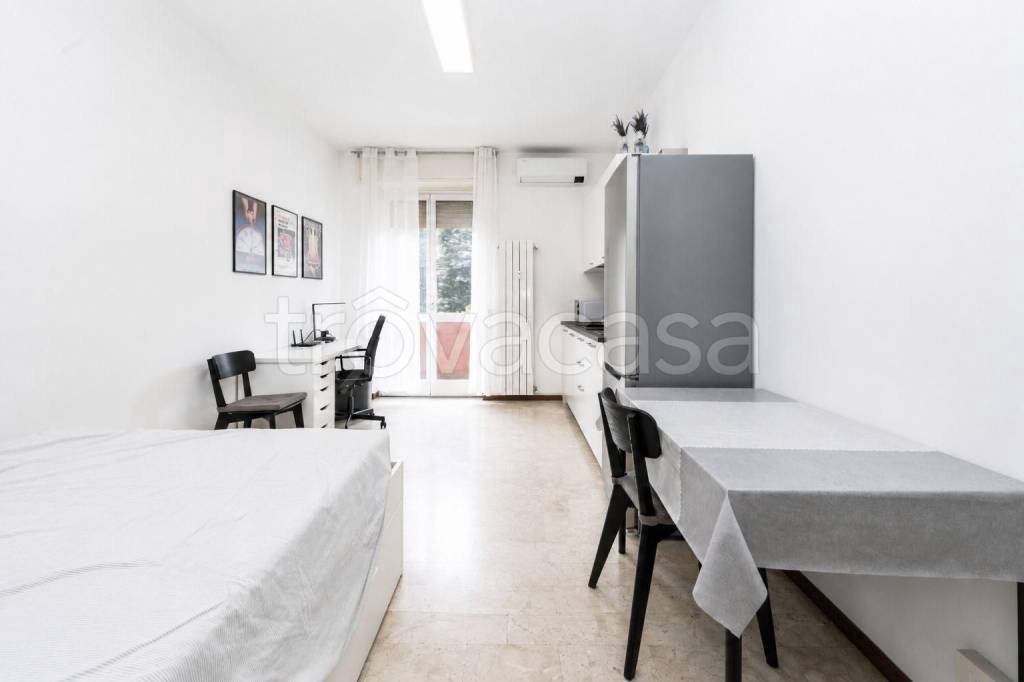 appartamento in affitto a Milano in zona Lambrate