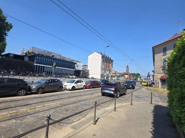 appartamento in affitto a Milano in zona Famagosta