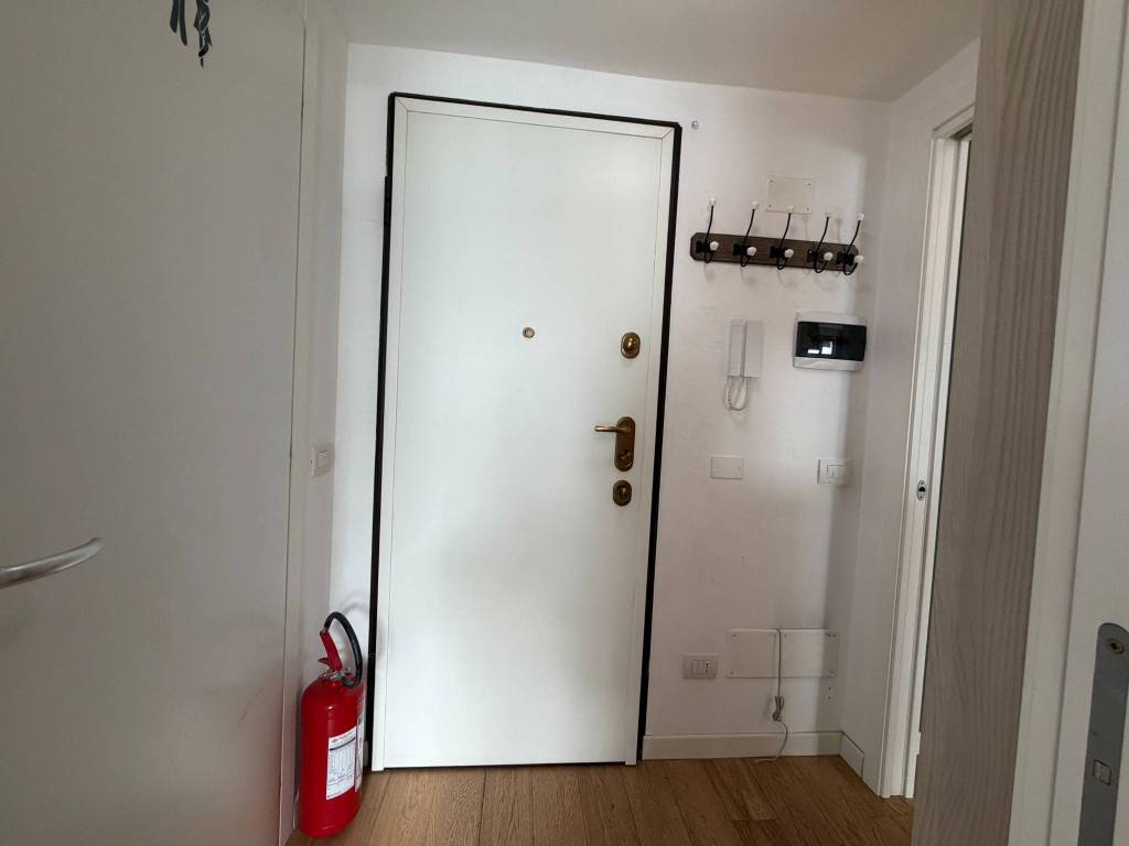 appartamento in affitto a Milano in zona Famagosta