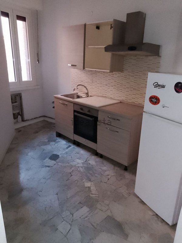 appartamento in affitto a Milano in zona Lorenteggio