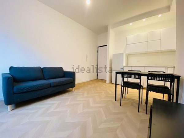 appartamento in affitto a Milano in zona Famagosta