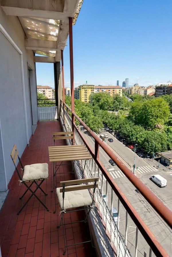 appartamento in affitto a Milano in zona Lorenteggio