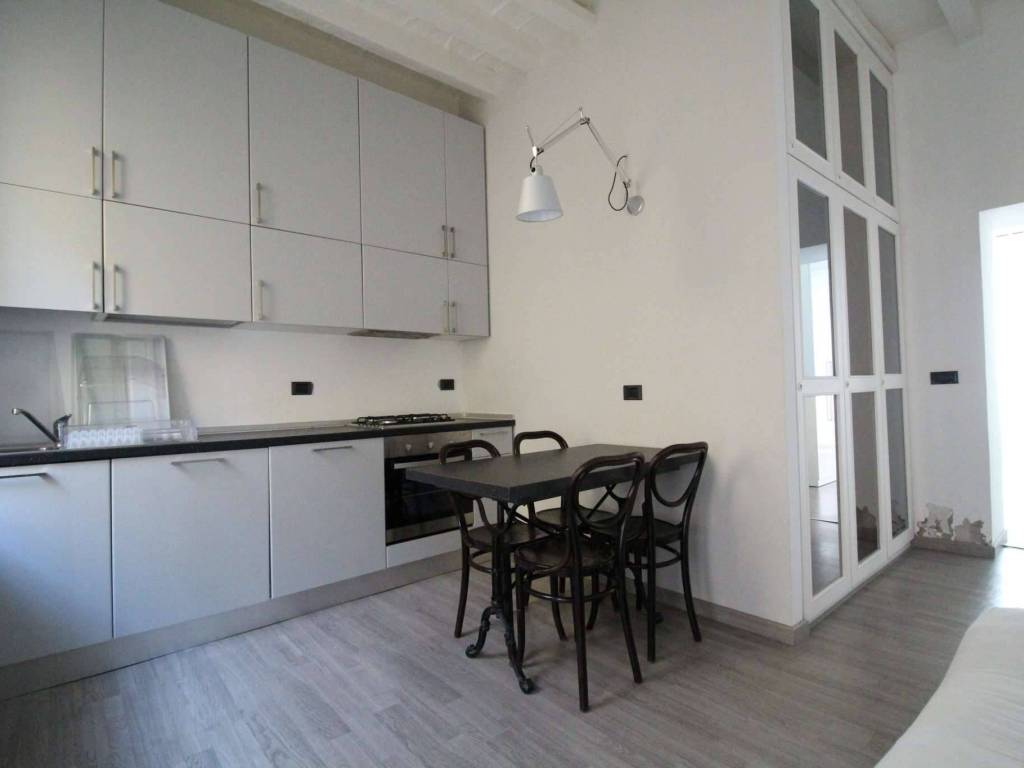 appartamento in affitto a Milano in zona Porta Genova