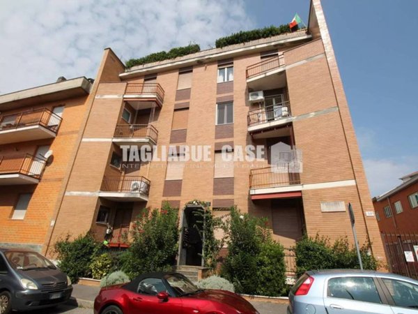 appartamento in affitto a Milano in zona Affori