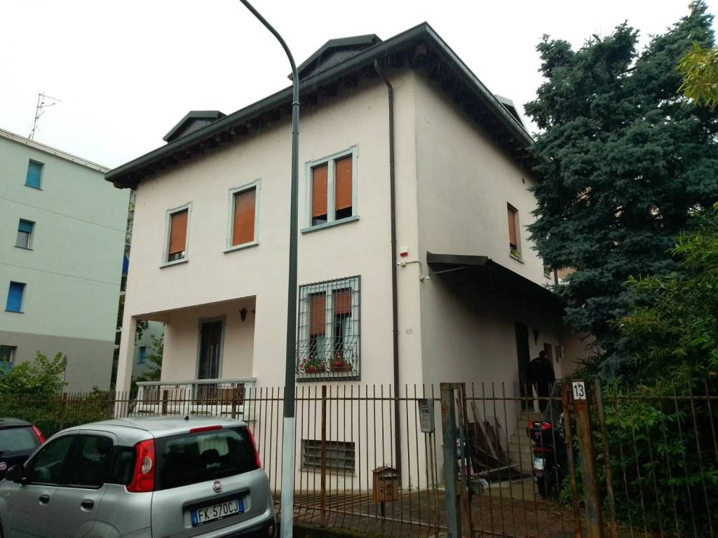 appartamento in affitto a Milano in zona Baggio