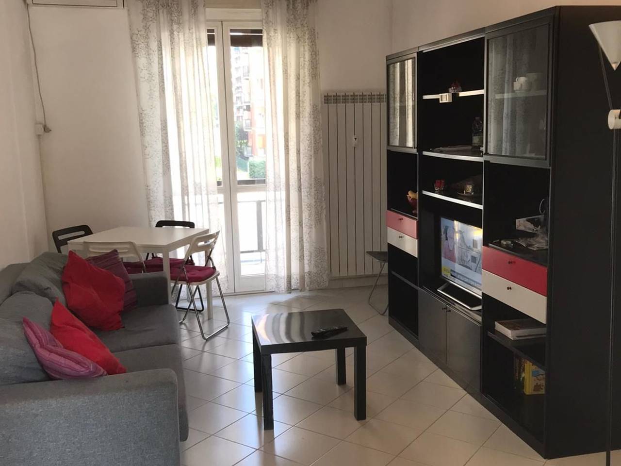 appartamento in affitto a Milano in zona Lorenteggio